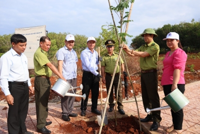 Huyện Bù Gia Mập tổ chức Lễ phát động trồng cây “Đời đời nhớ ơn Bác Hồ” năm 2024