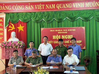 Các cơ quan tố tụng, thi hành án huyện Bù Gia Mập tổ chức hội nghị sơ kết 6 tháng đầu năm 2024 về công tác phối hợp