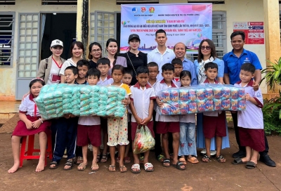 Chương trình “Vì đàn em thân yêu” tại thôn Hai Căn, xã Phú Nghĩa