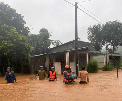 THÔNG BÁO KHẨN: KHU VỰC CẦU ĐĂK Ơ NỐI GIỮA XÃ ĐĂK Ơ VÀ XÃ BÙ GIA MẬP ĐANG BỊ NGẬP.