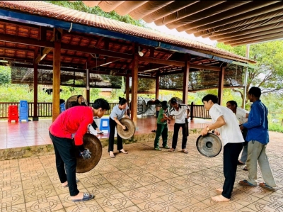 Truyền dạy Cồng Chiêng cho thế hệ trẻ người S’tiêng, M’nông tại Vườn Quốc gia Bù Gia Mập