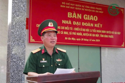 BÀN GIAO “NHÀ ĐẠI ĐOÀN KẾT