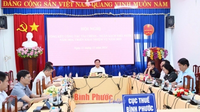 Năm 2024, thu ngân sách nhà nước đạt hơn 2 triệu tỷ đồng